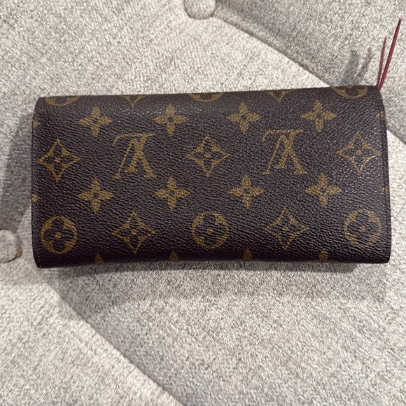 Louis Vuitton Emilie Wallet- Fuchsia - Picture 2 of 13